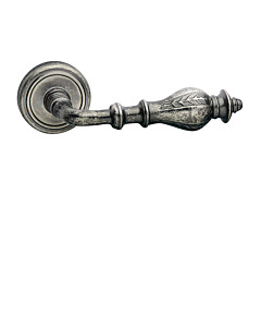 Vittoria 173/266 Rosettengarnitur Antik Iron  von Fimet